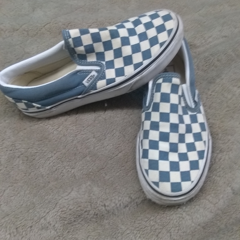 Vans slip ons size 6 W